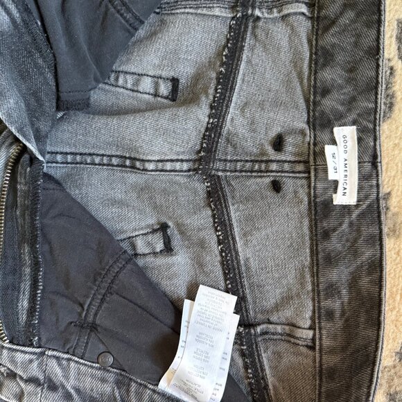 Good American Good '90s Loose Fit Jeans (black) - size 12/31 - Picture 2 of 5